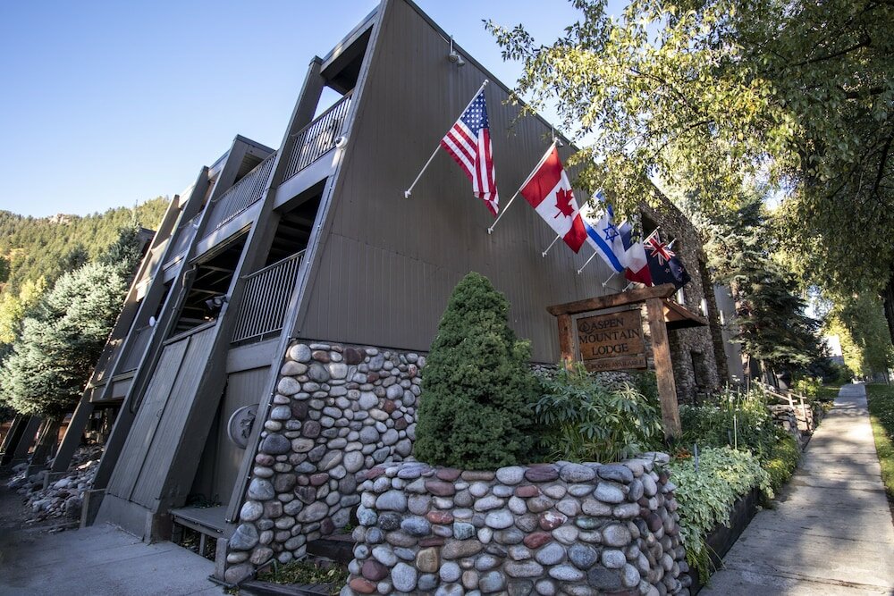 Фото Aspen Mountain Lodge