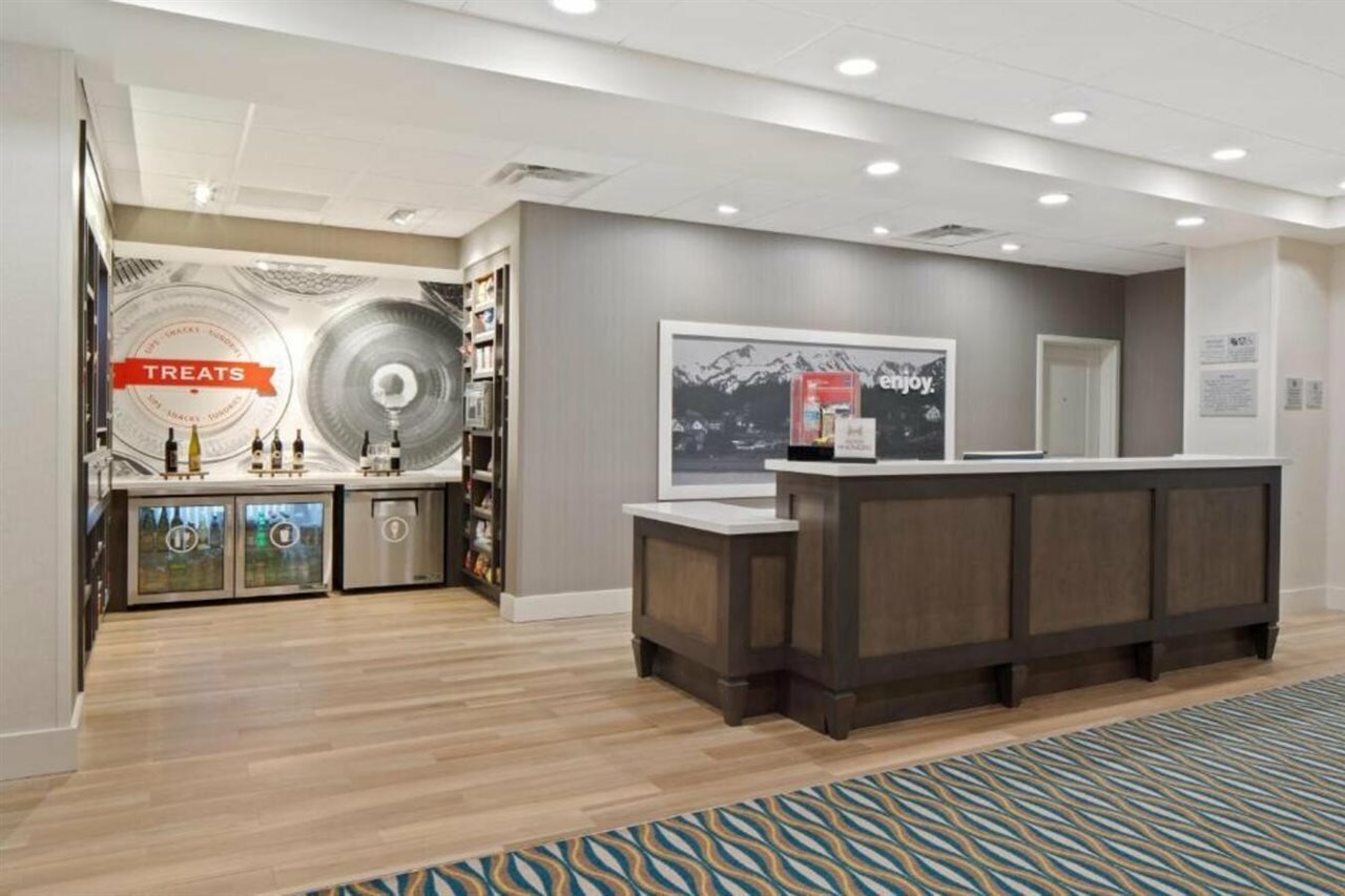 Фото Hampton Inn & Suites-Seattle Woodinville Wa