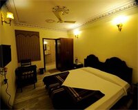 Фото Laxmi Palace Heritage Boutique Hotel