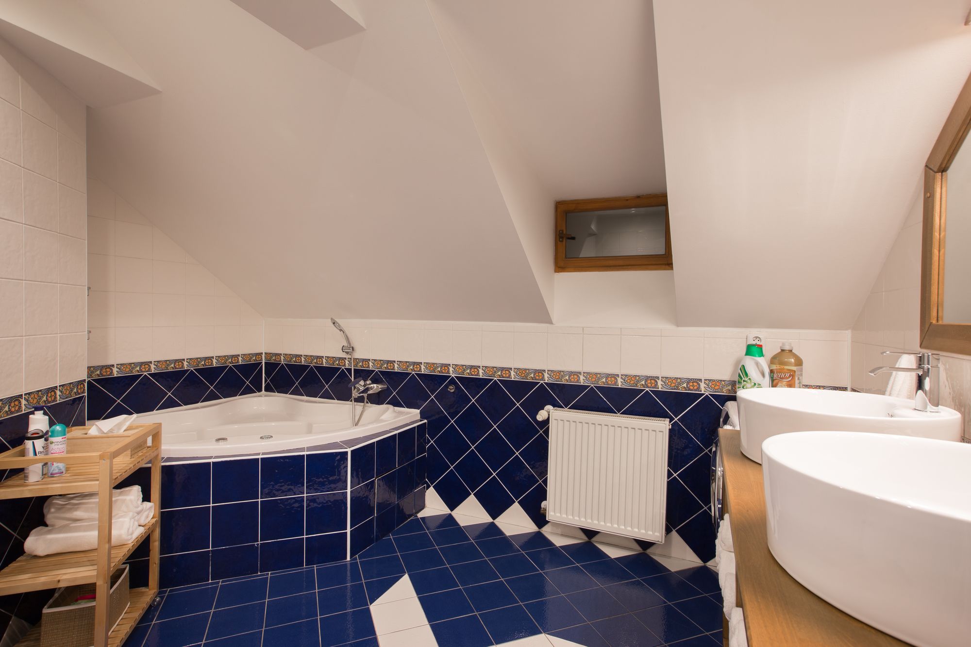 Фото Old Town Boho Chic Attic