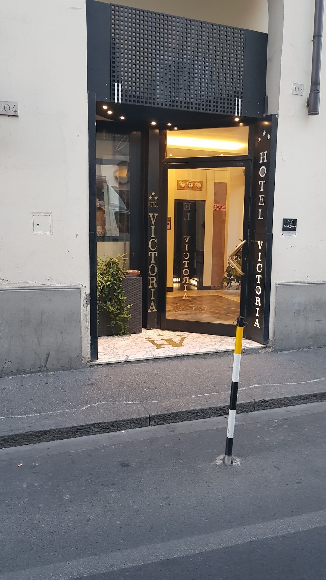 Фото Hotel Victoria