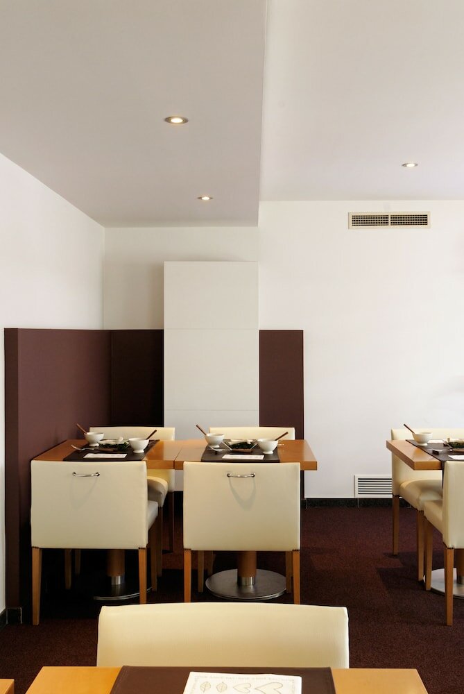 Фото Ecu Hotel by Different Hotels