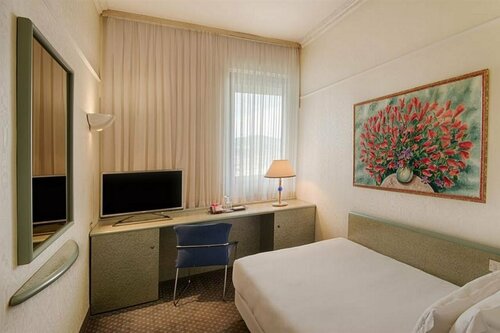 Гостиница Nh Ancona в Анконе