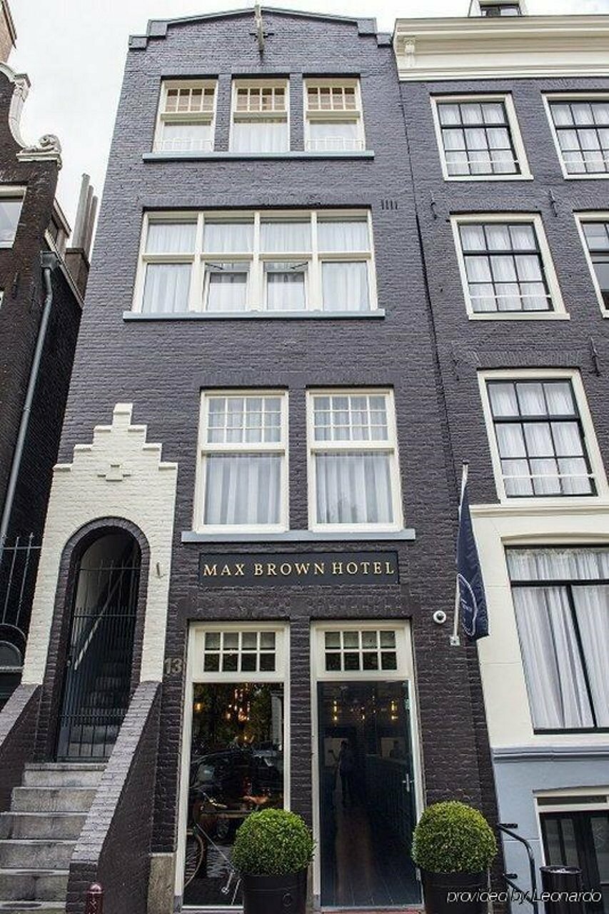 Фото Max Brown Hotel Canal District