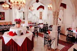 Гостиница Iranshahr