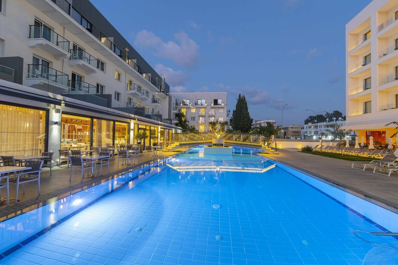 Фото Anemi Hotel & Suites