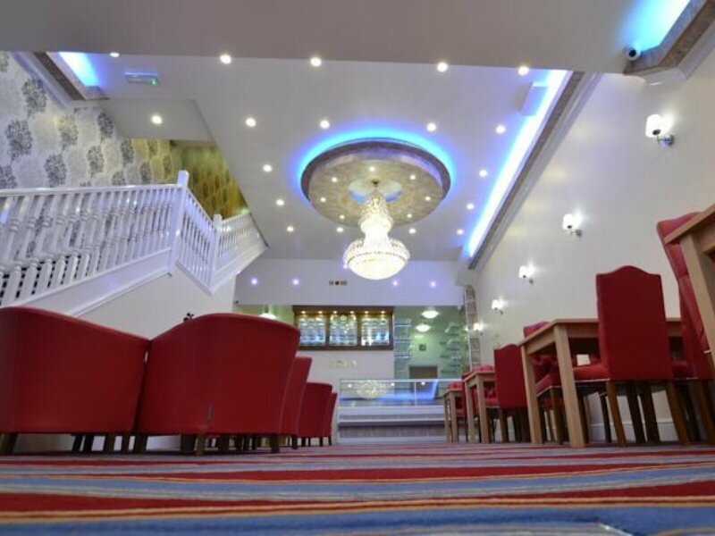 Фото Best Western Greater London Hotel