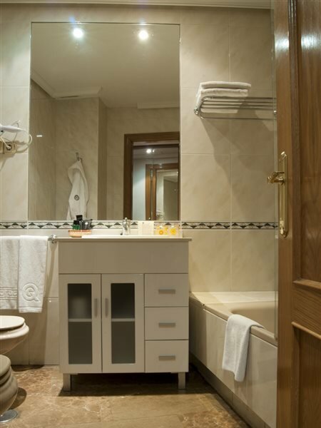 Фото Apartahotel Quo Eraso