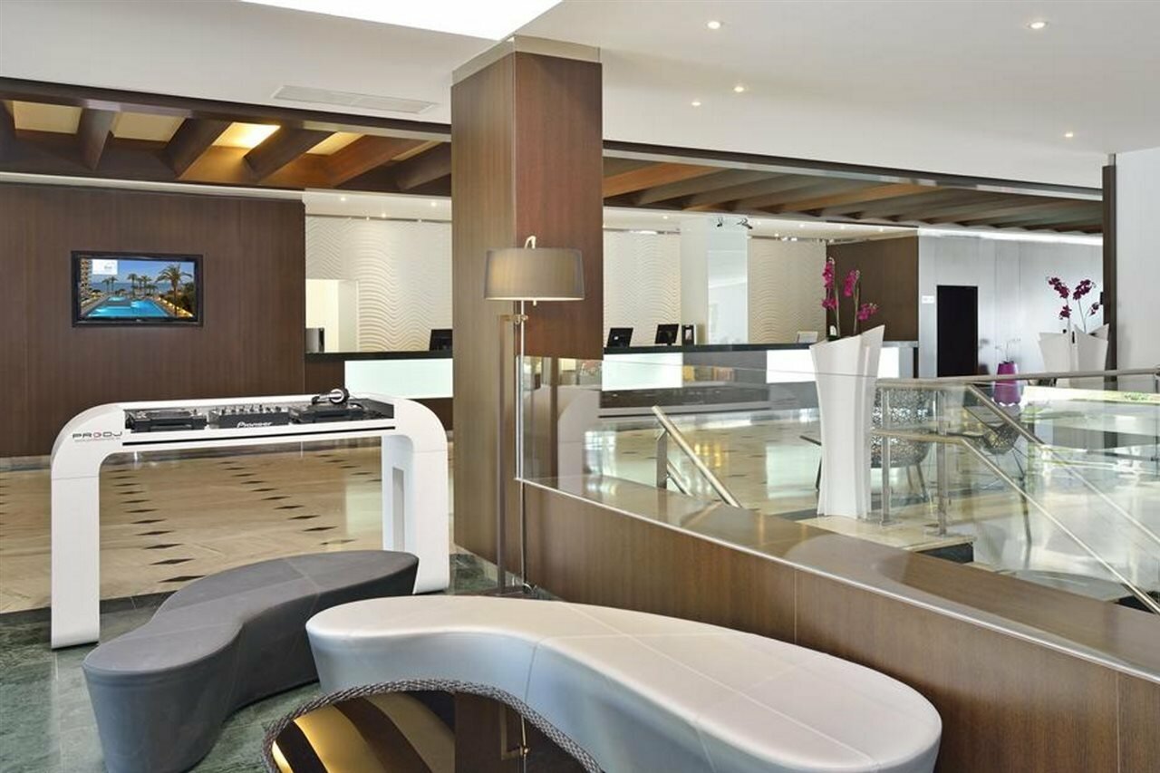 Фото Hotel Ocean House Costa del Sol