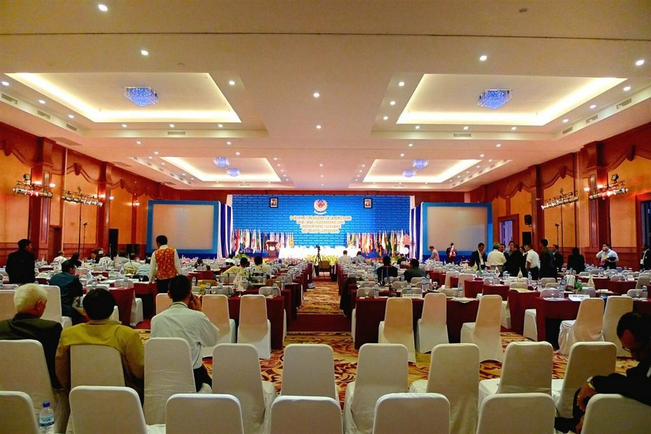 Фото Lombok Raya Hotel