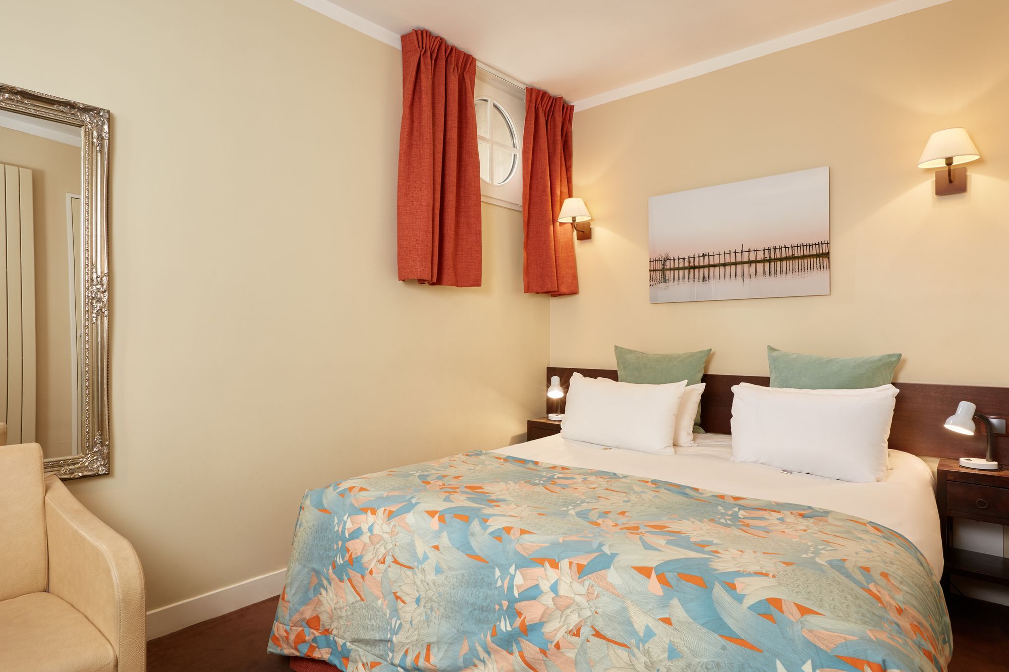 Фото Hôtel de Sèvres