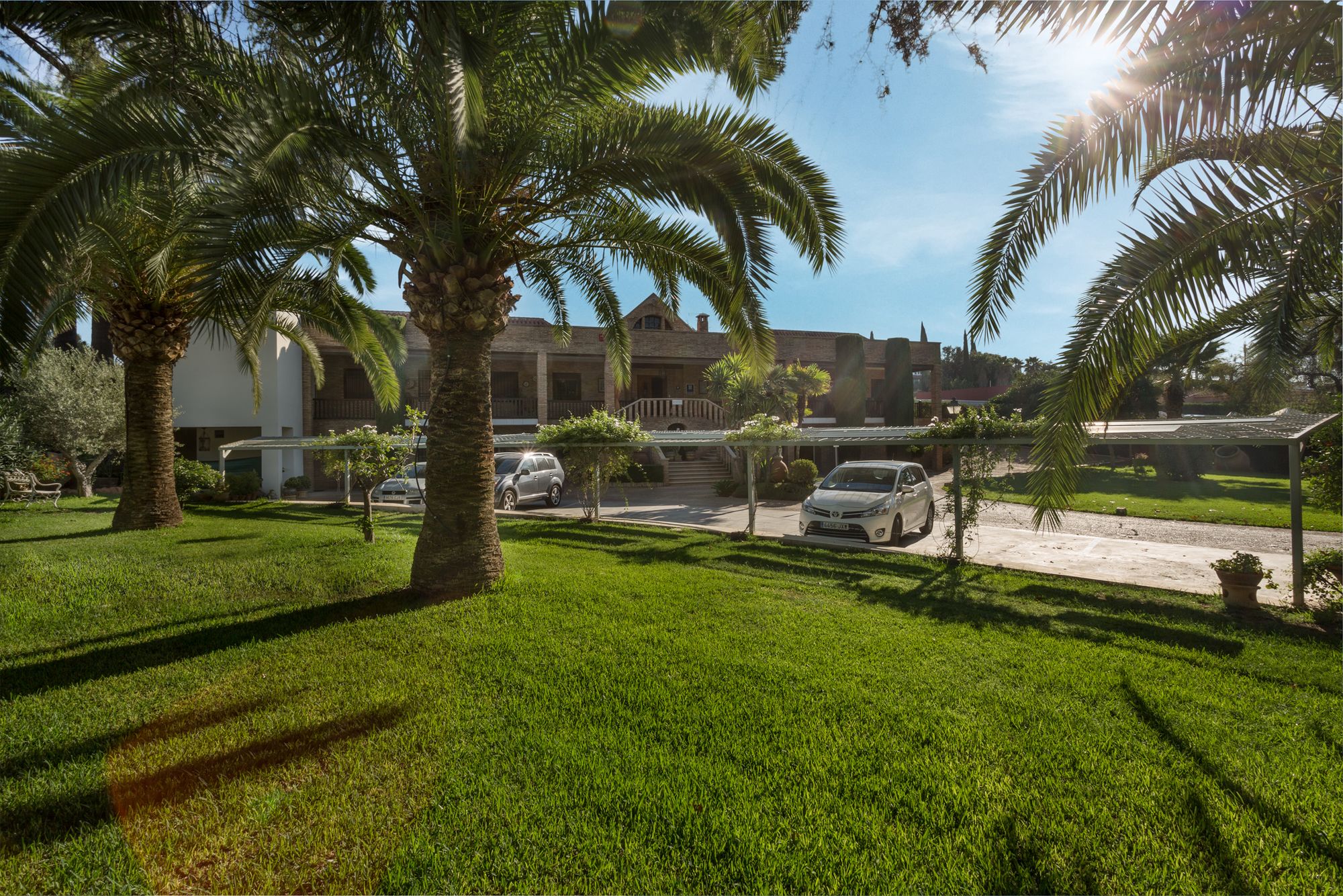 Фото Hotel Riad Arruzafa