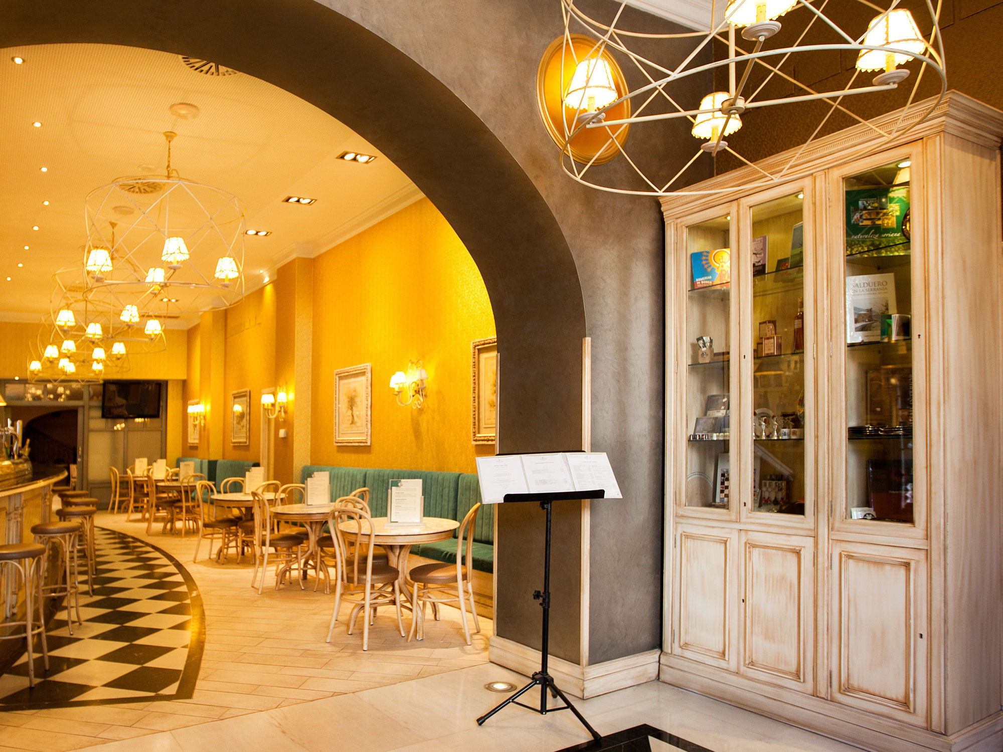 Фото Alfonso VIII