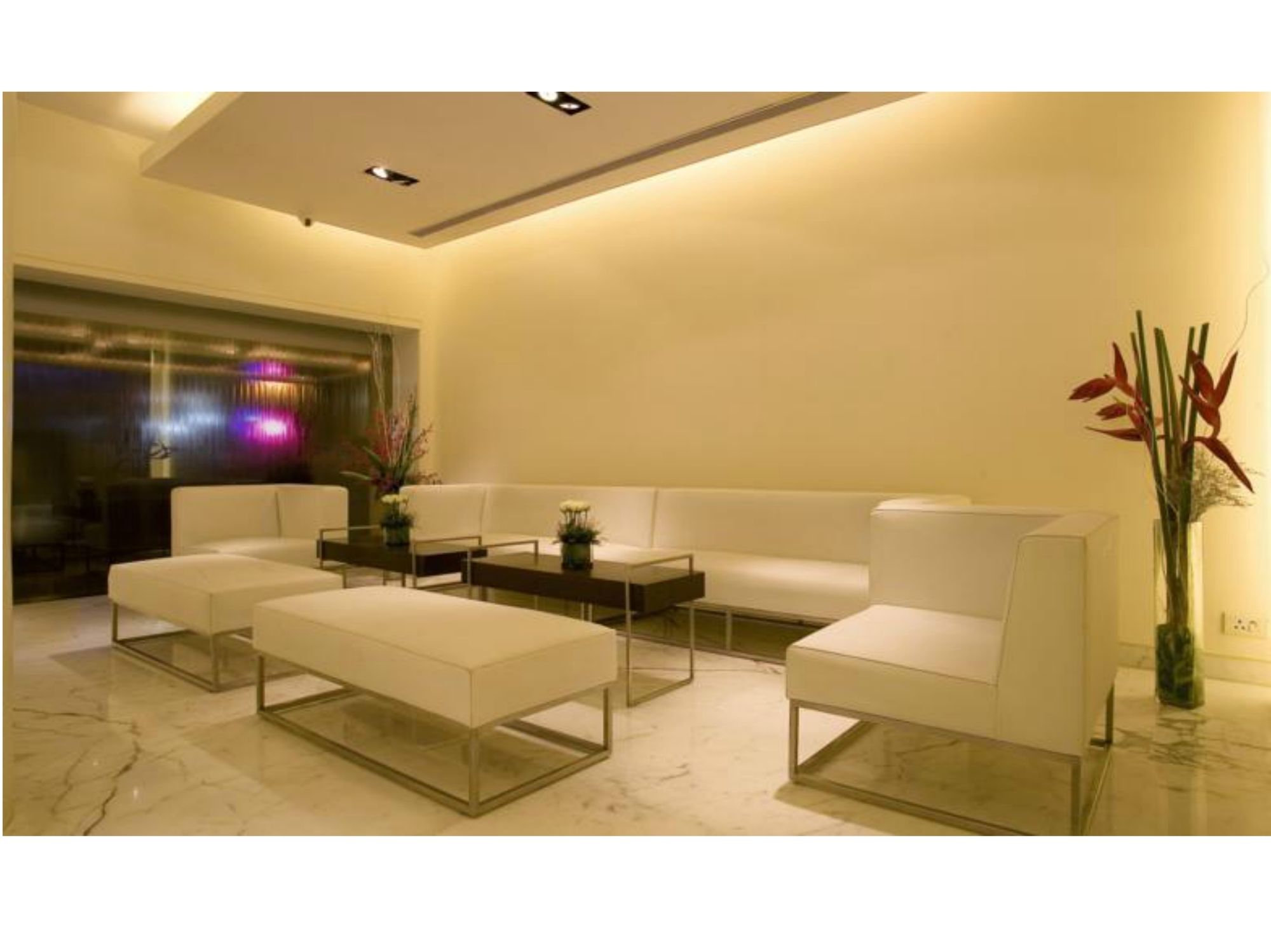 Фото The Shalimar Hotel