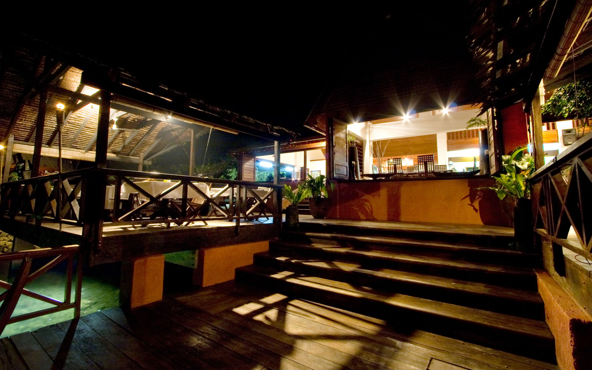 Фото Sunset Bungalows