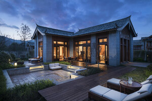 Гостиница Jinmao Hotel Lijiang, the Unbound Collection by Hyatt