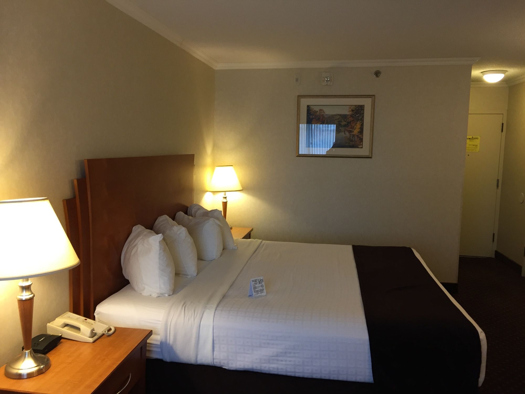 Фото Best Western Thunder Bay Crossroads