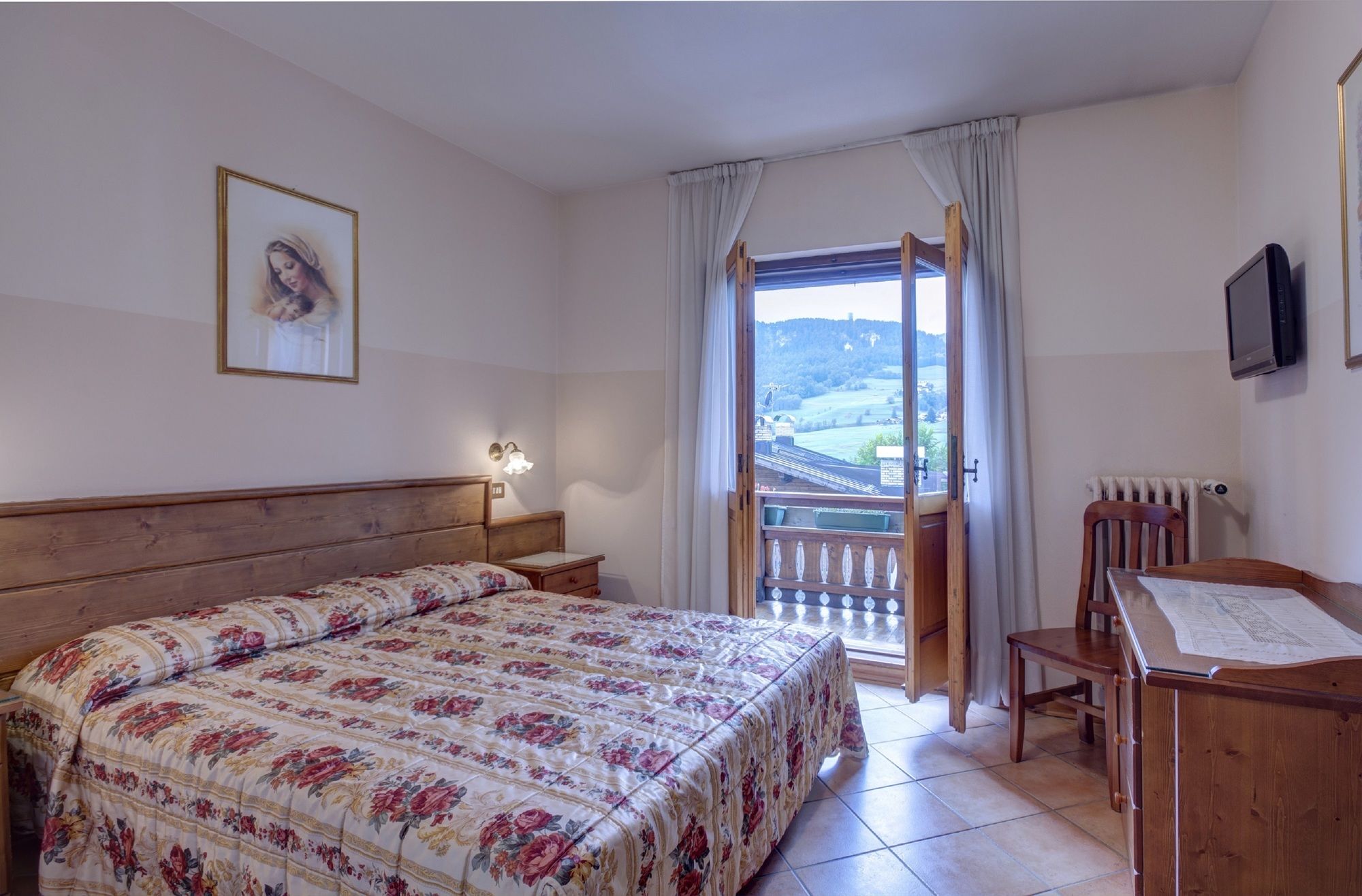 Фото Hotel Serena