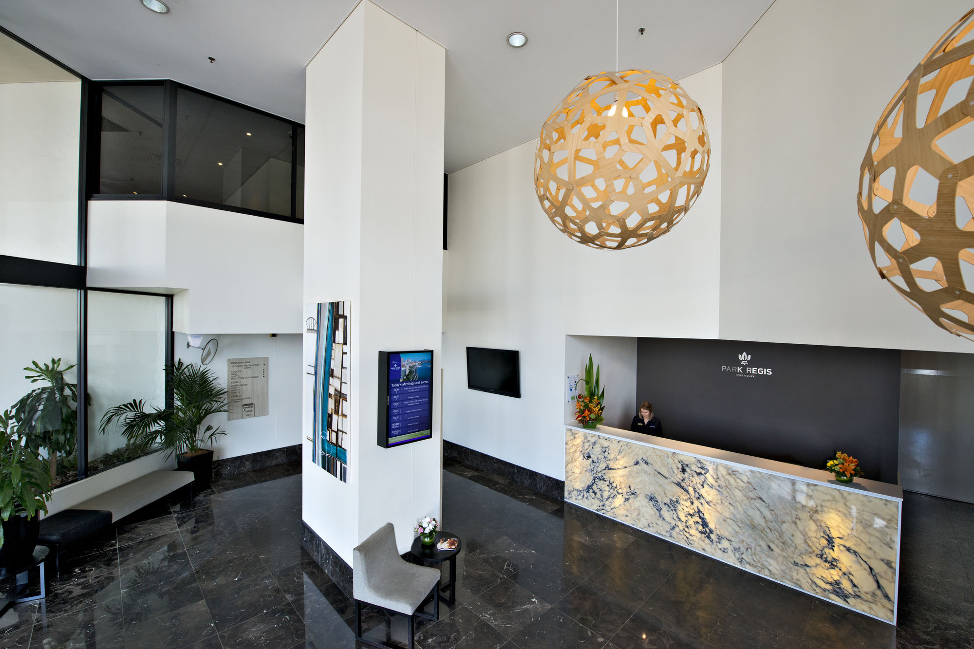 Фото Park Regis North Quay