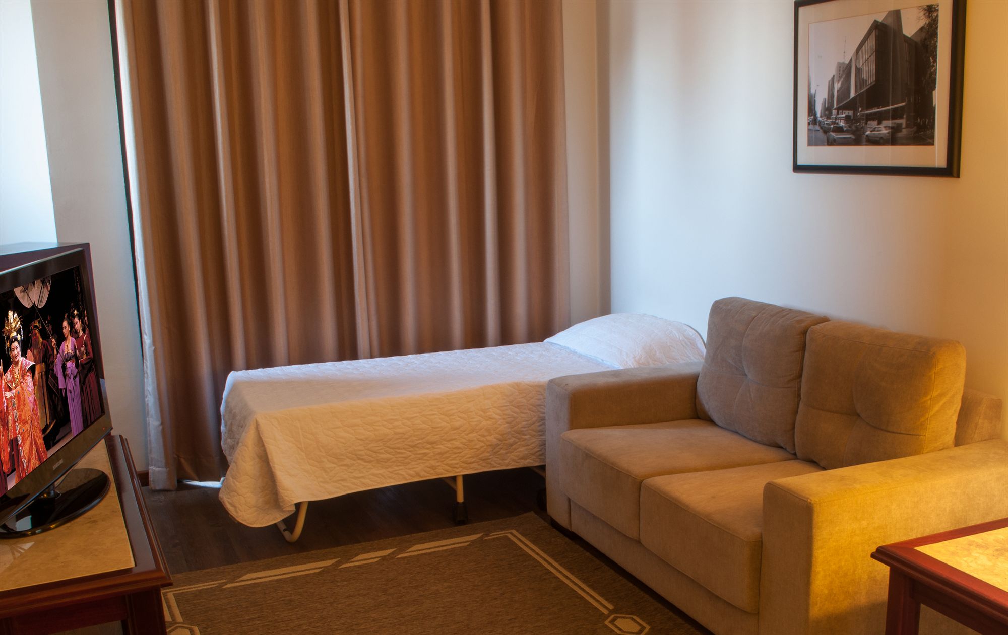 Фото Hotel Massis