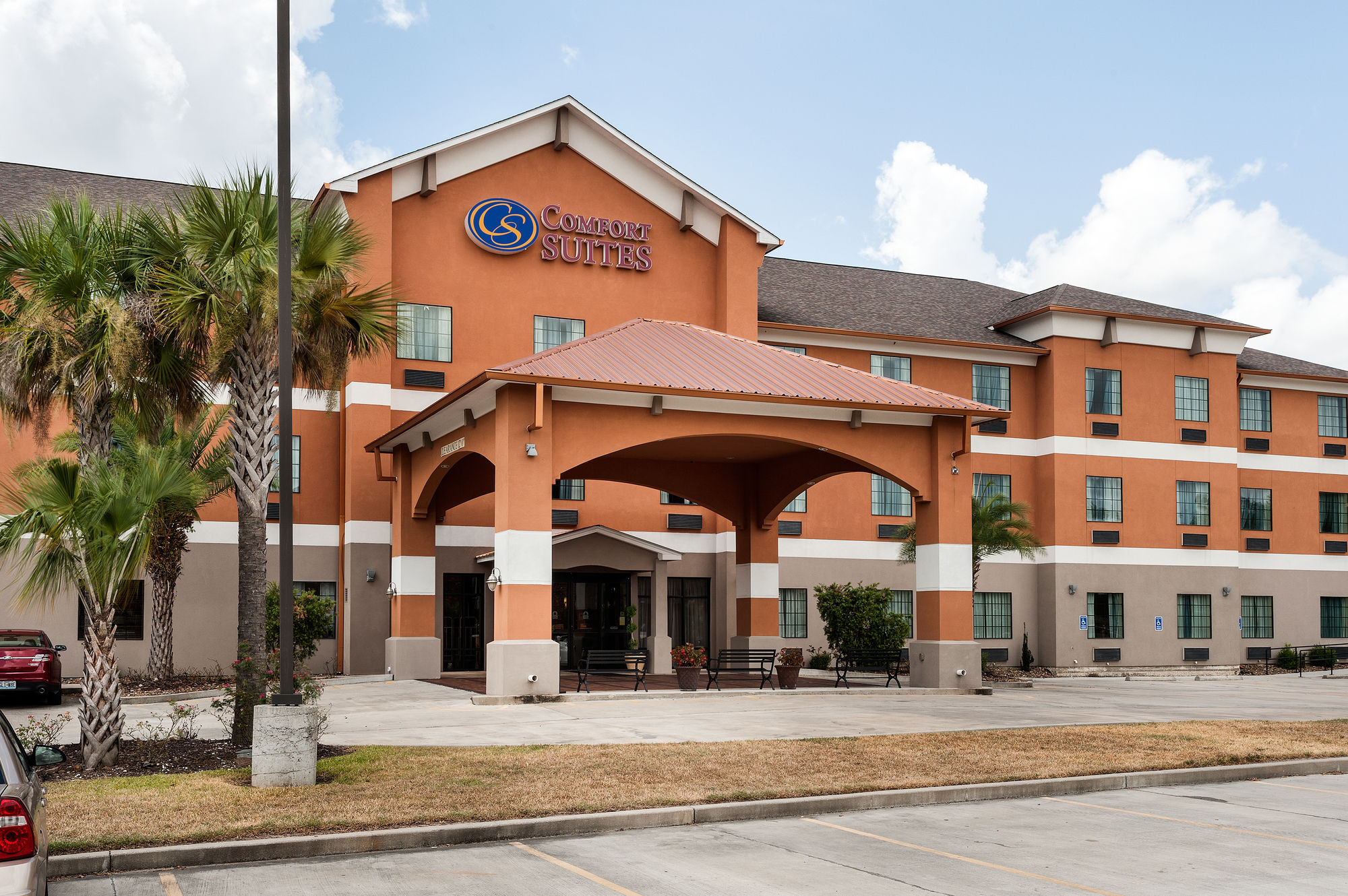 Фото Comfort Suites Oil Center