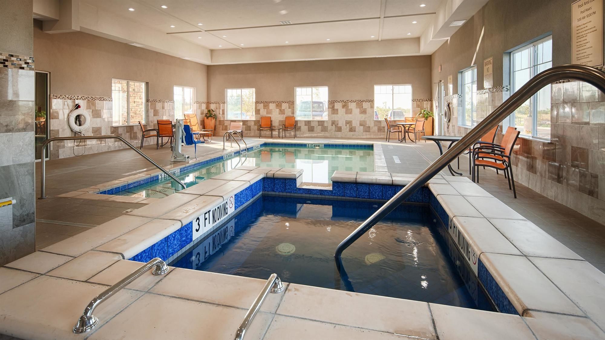 Фото Best Western Plus Fort Stockton Hotel