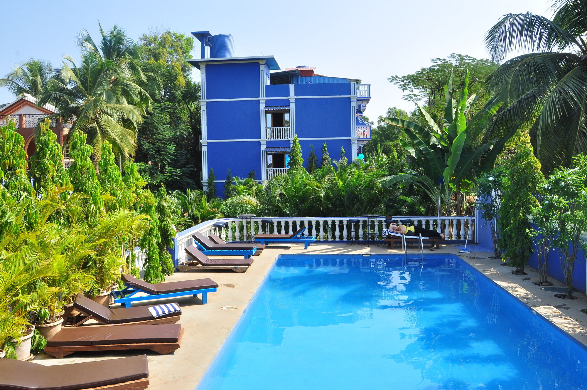 Фото Mayflower Beach Resort