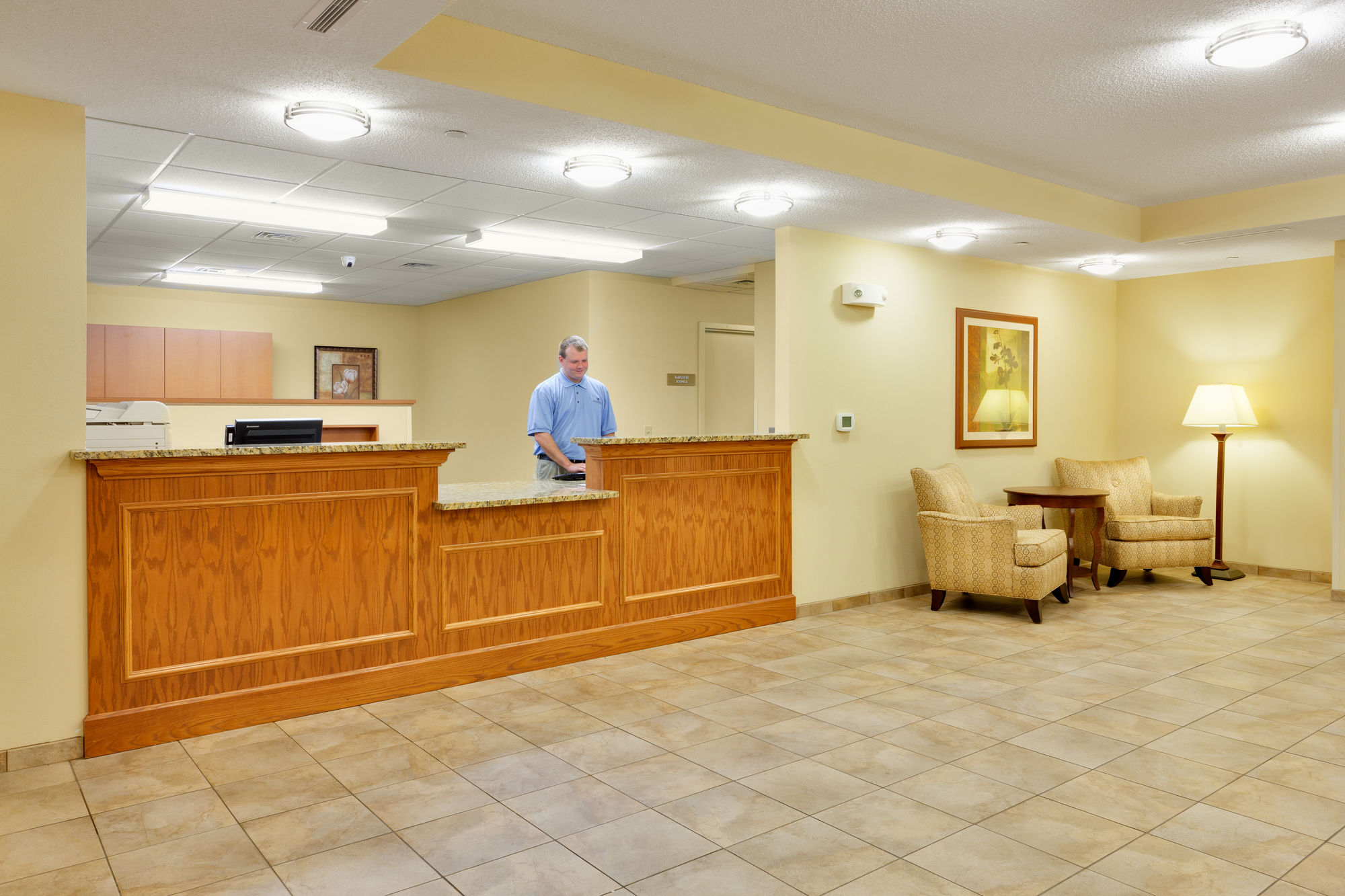 Фото Candlewood Suites Harrisburg, an Ihg Hotel