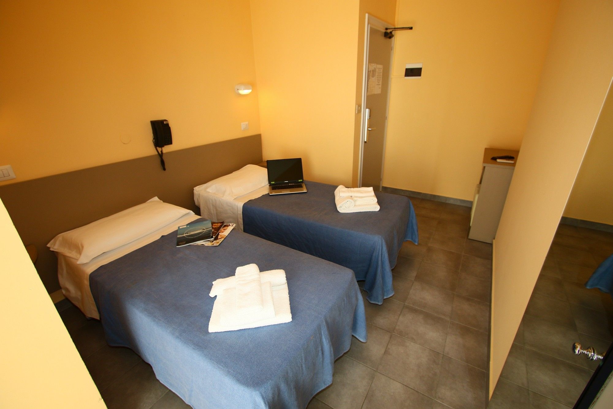 Фото Lanna Austria