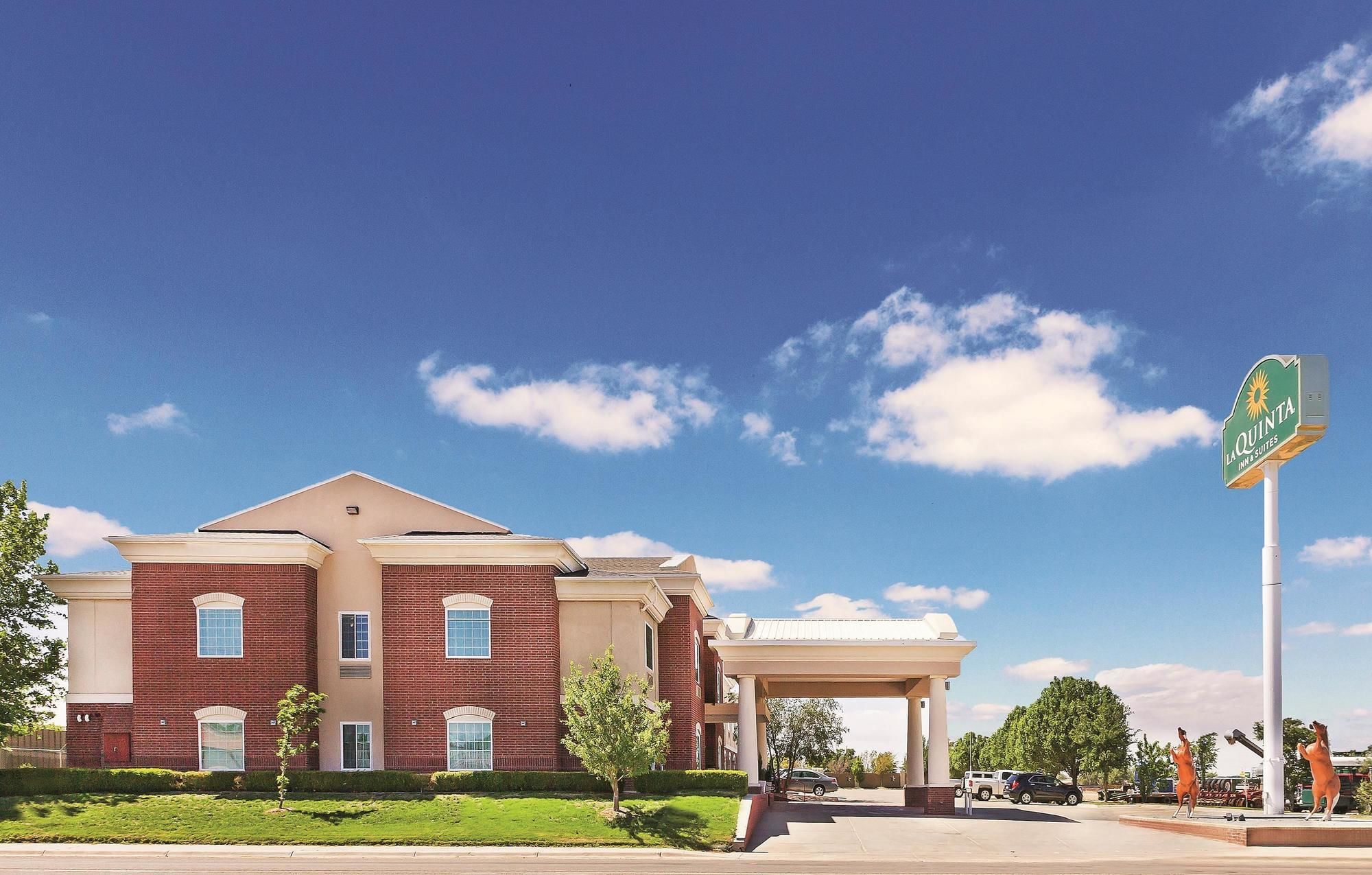 Фото La Quinta Inn & Suites by Wyndham Dalhart