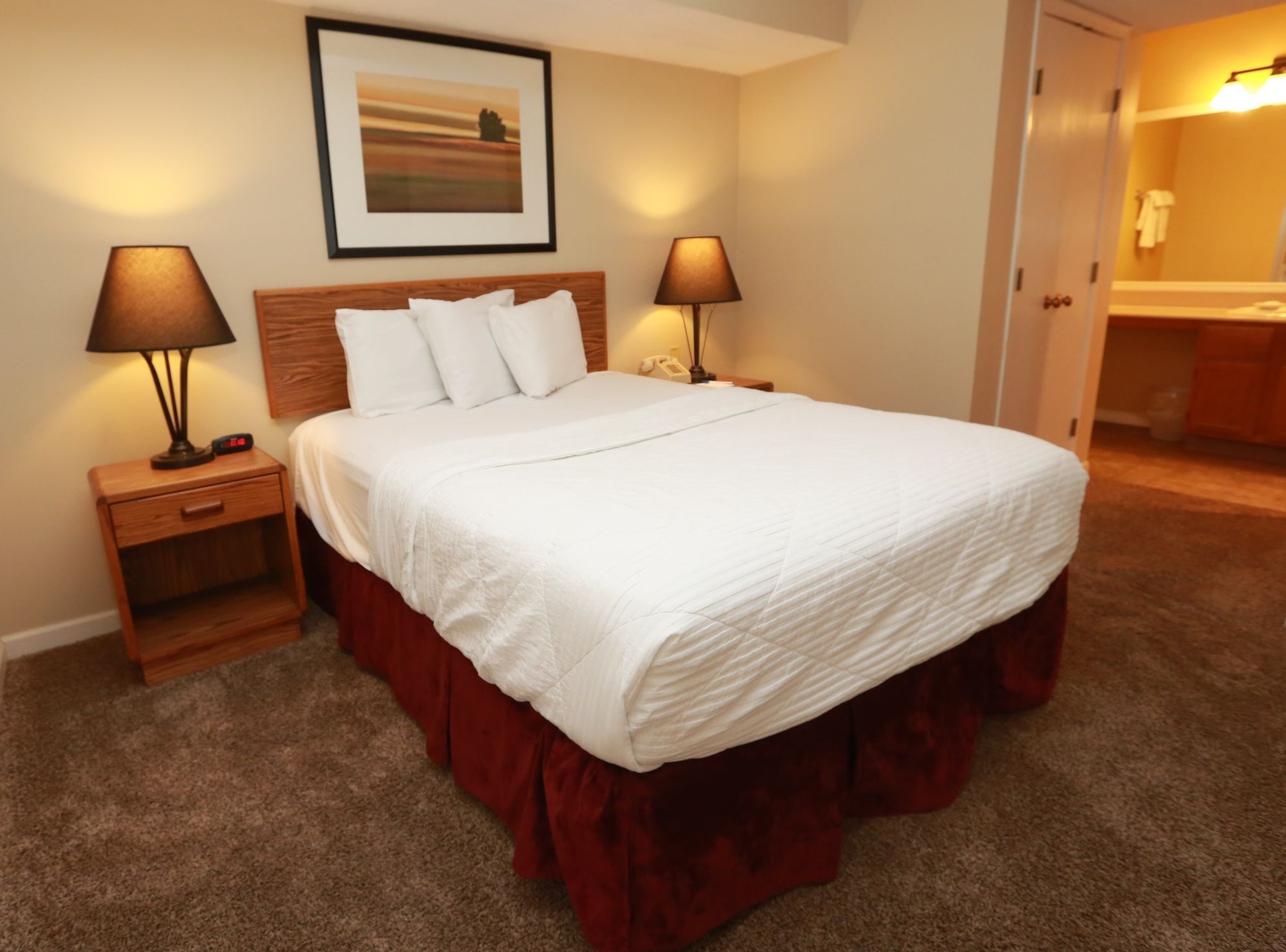 Фото Sterling Hotel and Suites