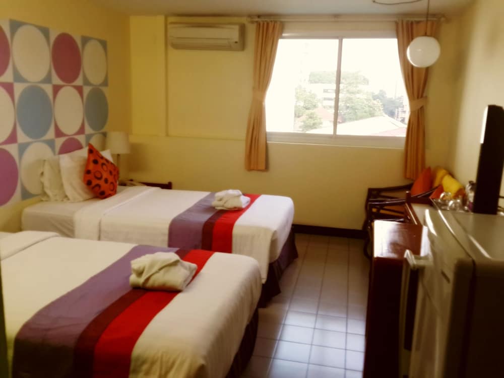 Фото Sawasdee Sukhumvit Inn