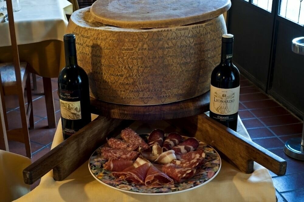 Фото Villa San Lucchese Hotel