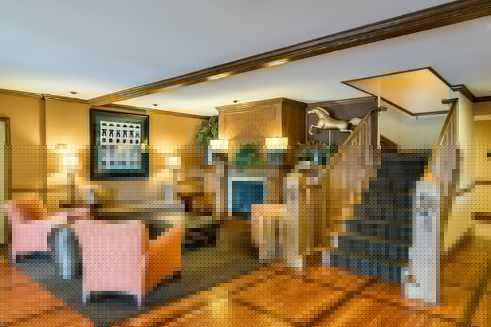 Фото Comfort Inn & Suites