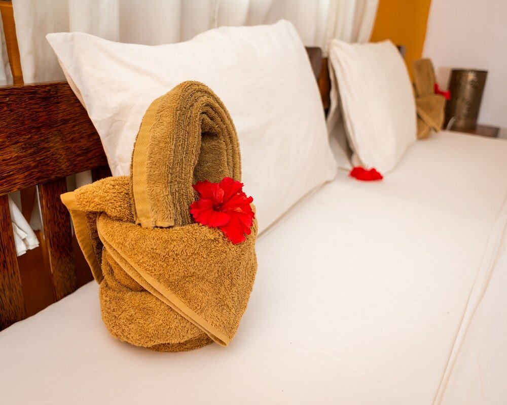 Фото Coral Rocks Hotel & Restaurant