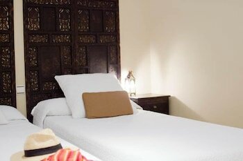 Фото Life Apartments Giralda Suites