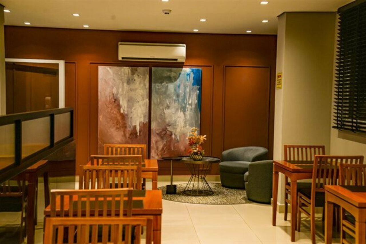 Фото Comfort Hotel Presidente Prudente