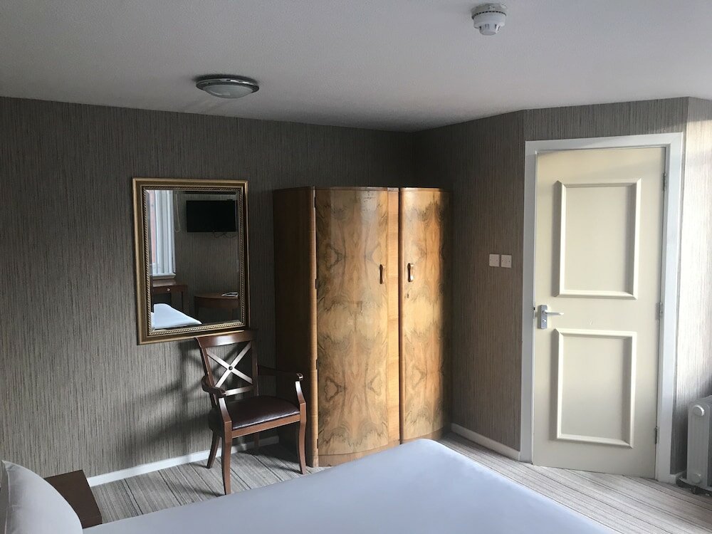 Фото Sir Thomas Hotel