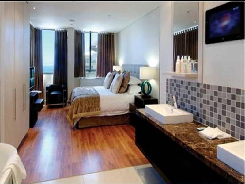 Фото Newkings Boutique Hotel