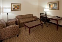 Фото Holiday Inn Express Hotel & Suites Austin South-Buda, an Ihg Hotel