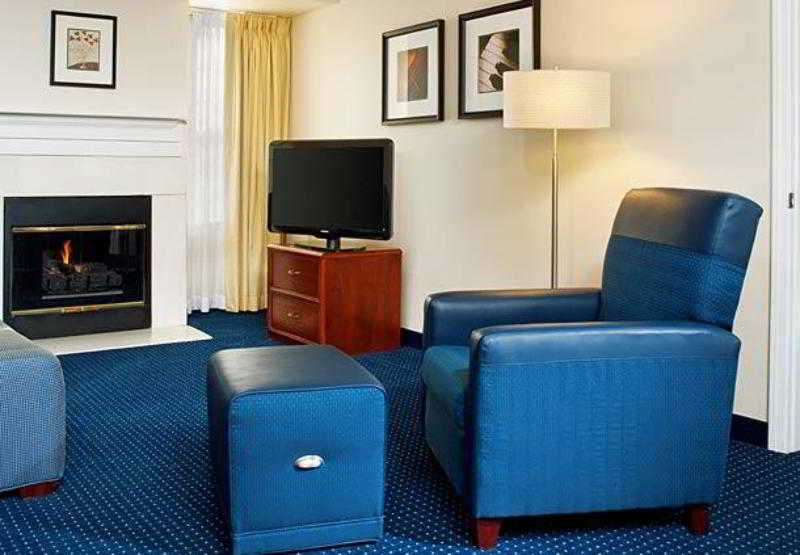 Фото Sonesta Es Suites Ann Arbor