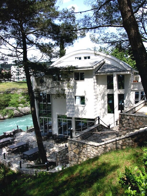 Фото Hotel Ambasador