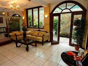 Гостиница Hotel Villa Florencia Zona Rosa