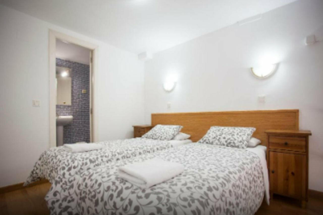 Фото Apartamentos Fuencarral 50