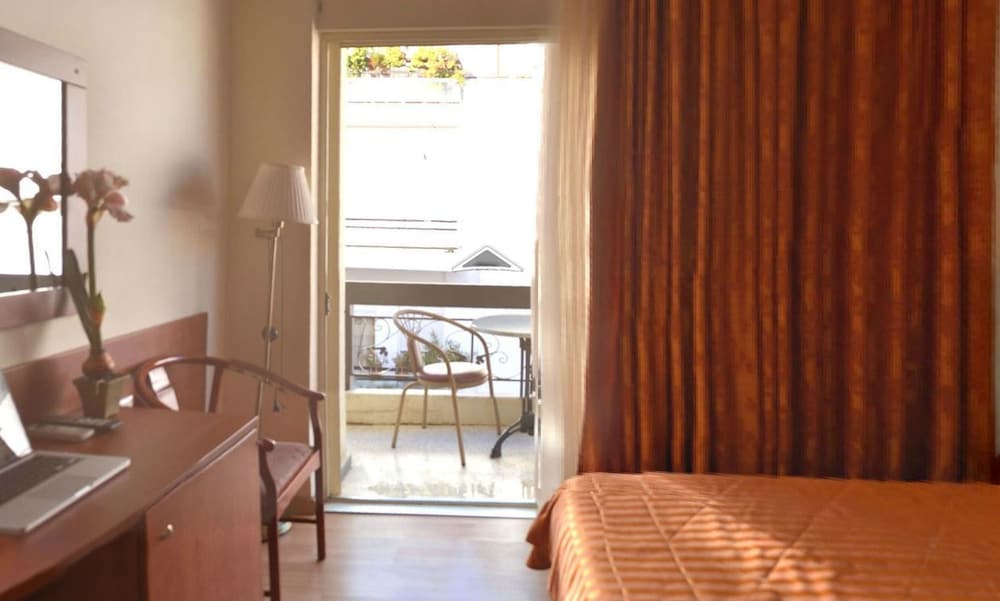 Фото Galaxy Hotel