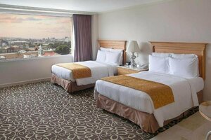 Гостиница Tijuana Marriott Hotel