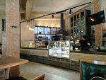 Lili (Goncharnaya Embankment, 9/16с2), cafe