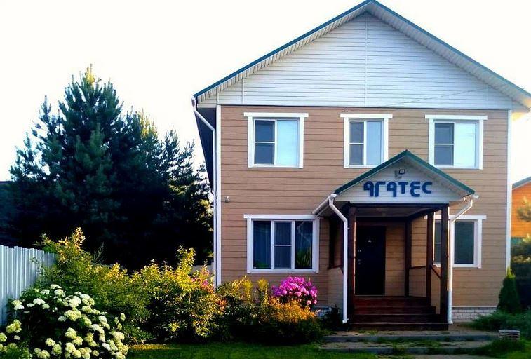 Фото отеля 1