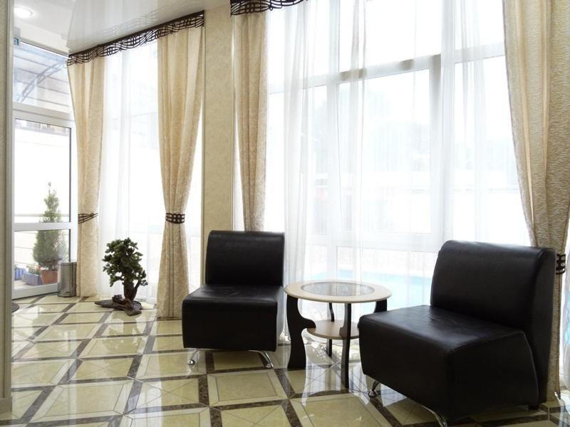 Фото Феникс