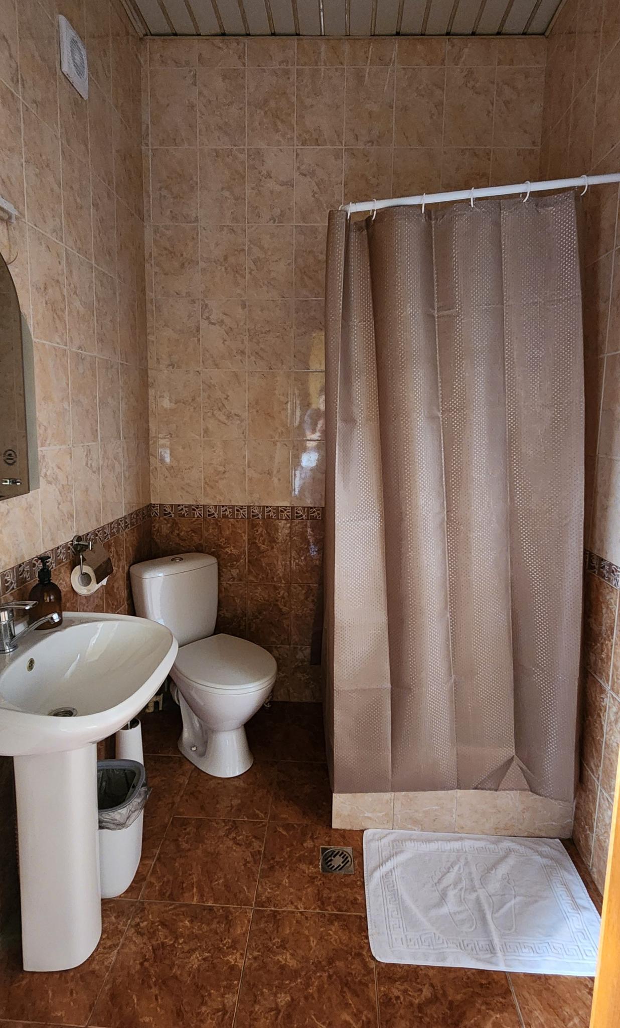 Фото Лаго Наки